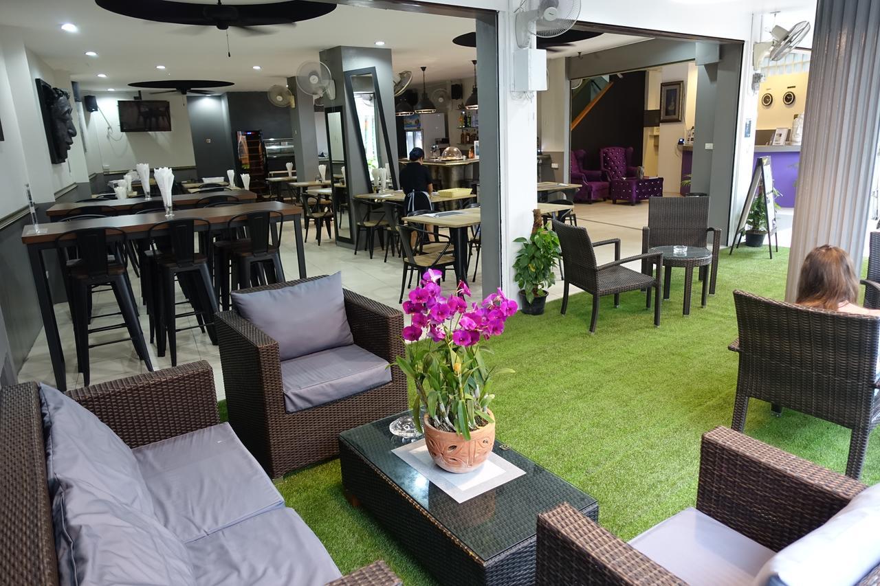 C&C Residence Bistro Restaurant Pattaja Kültér fotó