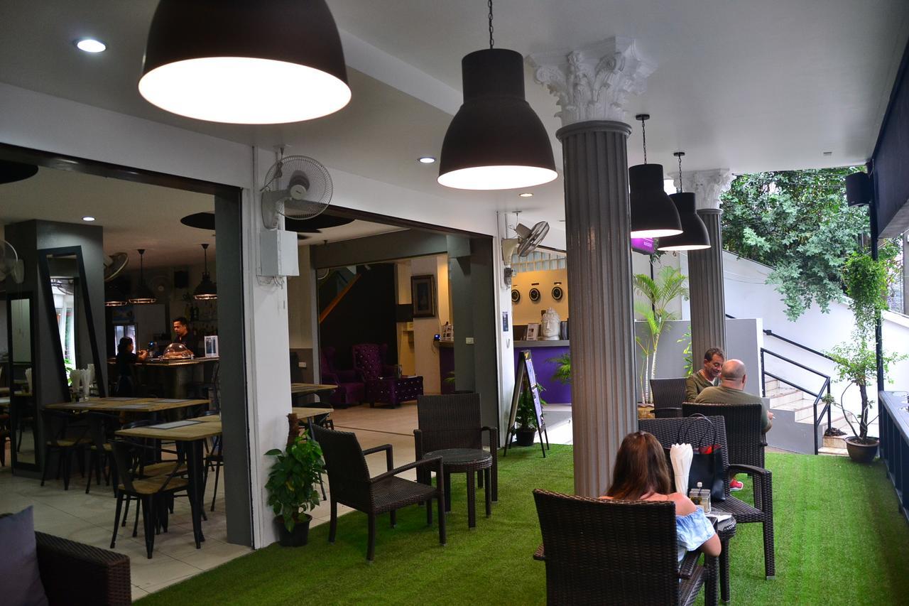 C&C Residence Bistro Restaurant Pattaja Kültér fotó
